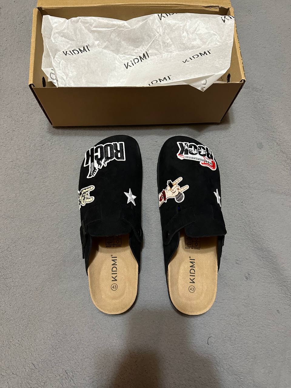 Custom “ROCK” Patch Clogs – Streetwear Graphic Design