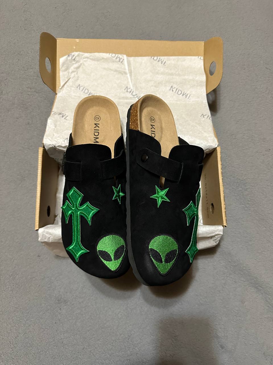 Custom Alien Cross Patch Clogs
