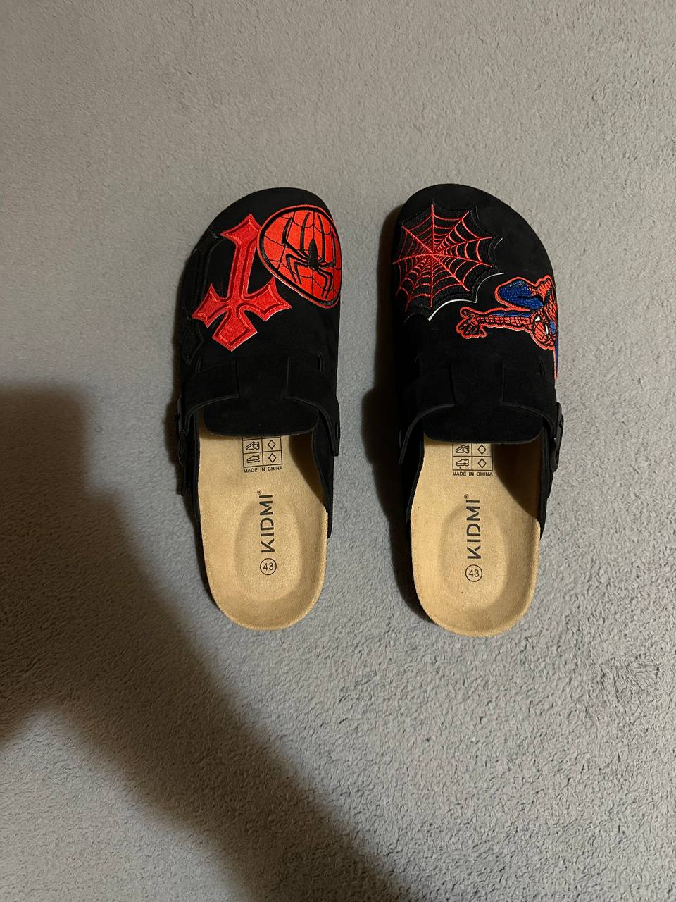 Custom Spider-Man Patch Clogs – Red & Black Street Design