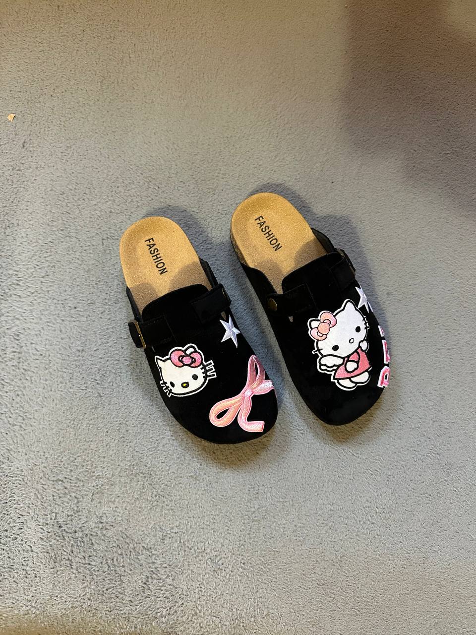 Hello Kitty Custom Clogs – Personalized Name Design